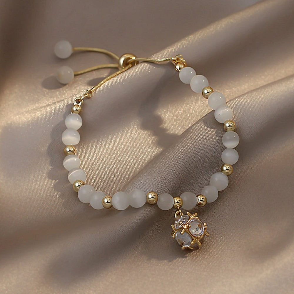 Discover Elegant Diamond Bracelets at Finecara