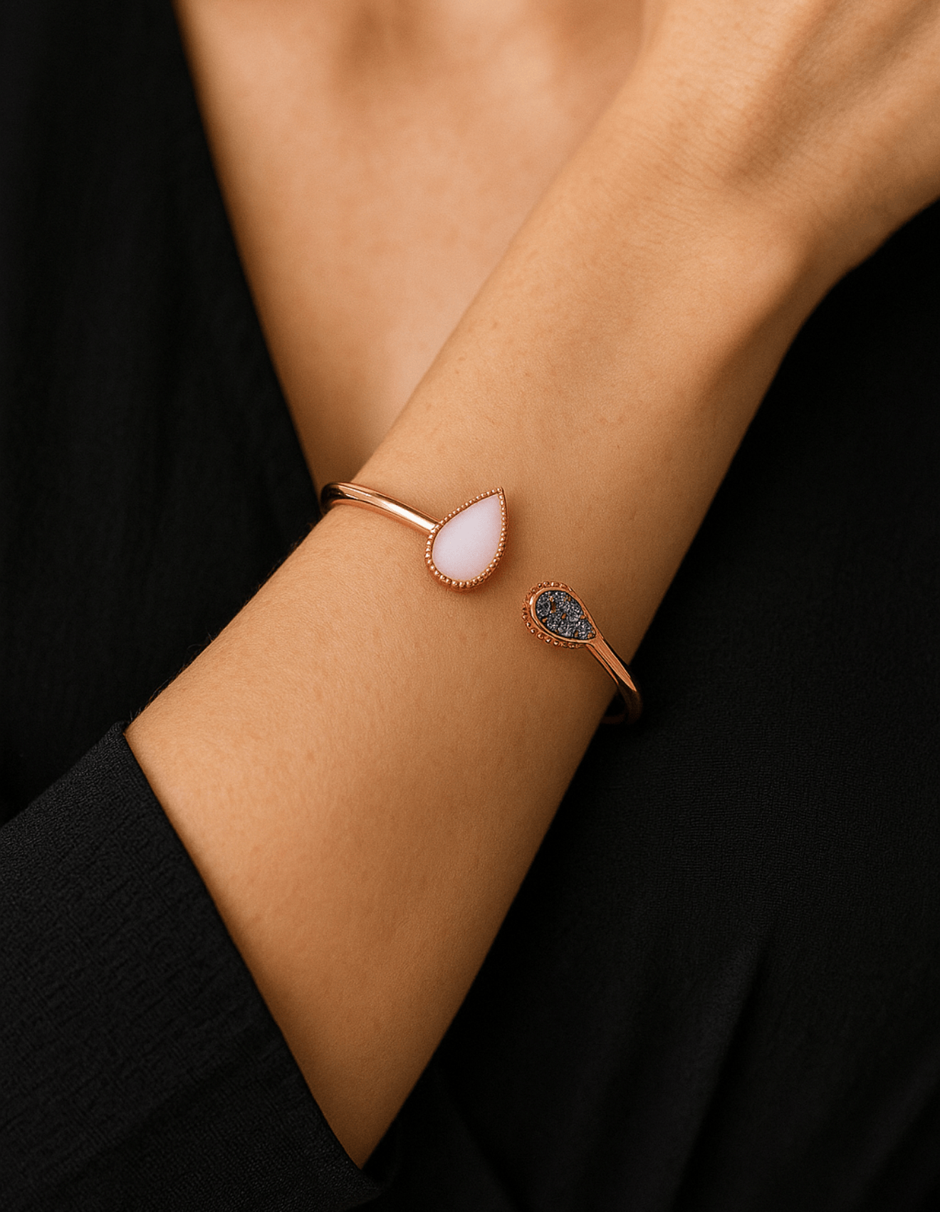 Explore Finecara's Dream Weaver Collection – Timeless Silver Jewelry for Every Occasion